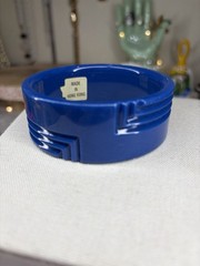 Vintage Hong Kong Blue Acrylic Bangle Bracelet Retro Jewelry