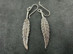 1.58g Vintage Sterling Silver 925 Long Feather Dangle Drop Earrings Boho M