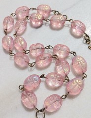 SALE! VINTAGE EGYPTIAN IRID PINK SCARAB PENDANT SCARAB BEAD GLASS NECKLACE SET