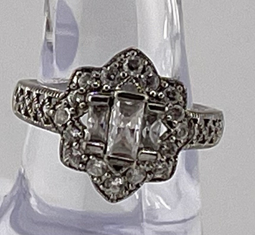 MEDA Sterling COCKTAIL RING w/Baguette & Other CZ In Filigree Setting Size 7.5