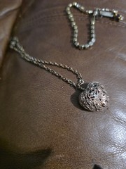 2 Bracelets Pre-owned One Amethyst Possible Other Antique Filigree Heart Locket