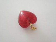 Glass Heart Pendant Red 7.2 G/3.1 X 2.0 X 1.3 CM