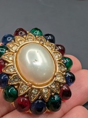 CINER Jewels Of India Moghul Glass Faux Pearl Clip On Gold Tone Earrings ⚠️Read