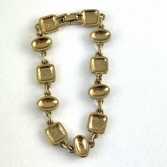 Lot Of Vintage Jewelry Avon Monet JJ 1986 Regenc, Gold Plated, & Other Unsigned