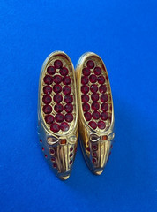 Berebi Ruby Shoe pin 1996 Sold By Edgar Berebi NOS COA BOX Vintage
