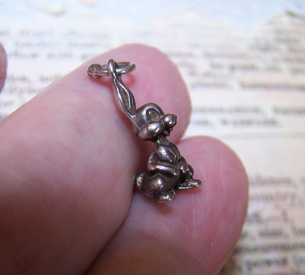 WALT DISNEY PRODUCTIONS Sterling Silver Charm – Thumper the Rabbit