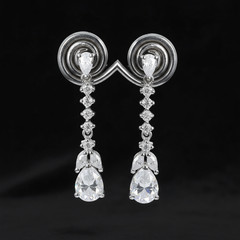 Stylish Rare 4.00 Ct Certified Diamond Dangler Earrings, Free Diamond Studs