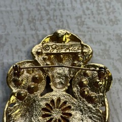 Vintage Jeff Lieb Gold Tone Brooch Faux Pearl Rhinestone Purple