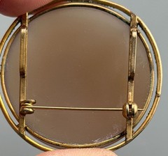 Vintage Lavender Stone Brooch Pendant Gold Tone Mount Convertible 1 3/4″