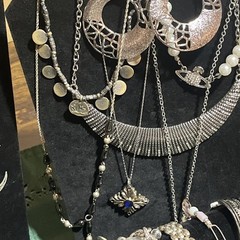 Jewelry Fashion lot Eclectic Silver Tone Vtg Modern Necklaces Bracelets Bulk