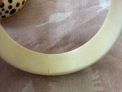 Avon Set of 2 Vintage Cream Plastic Bangle Bracelet’s With Polka Dots