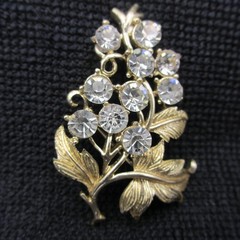 Vintage Coro Brooch Rhinestone Grape Cluster Vine Leaf Gold Tone