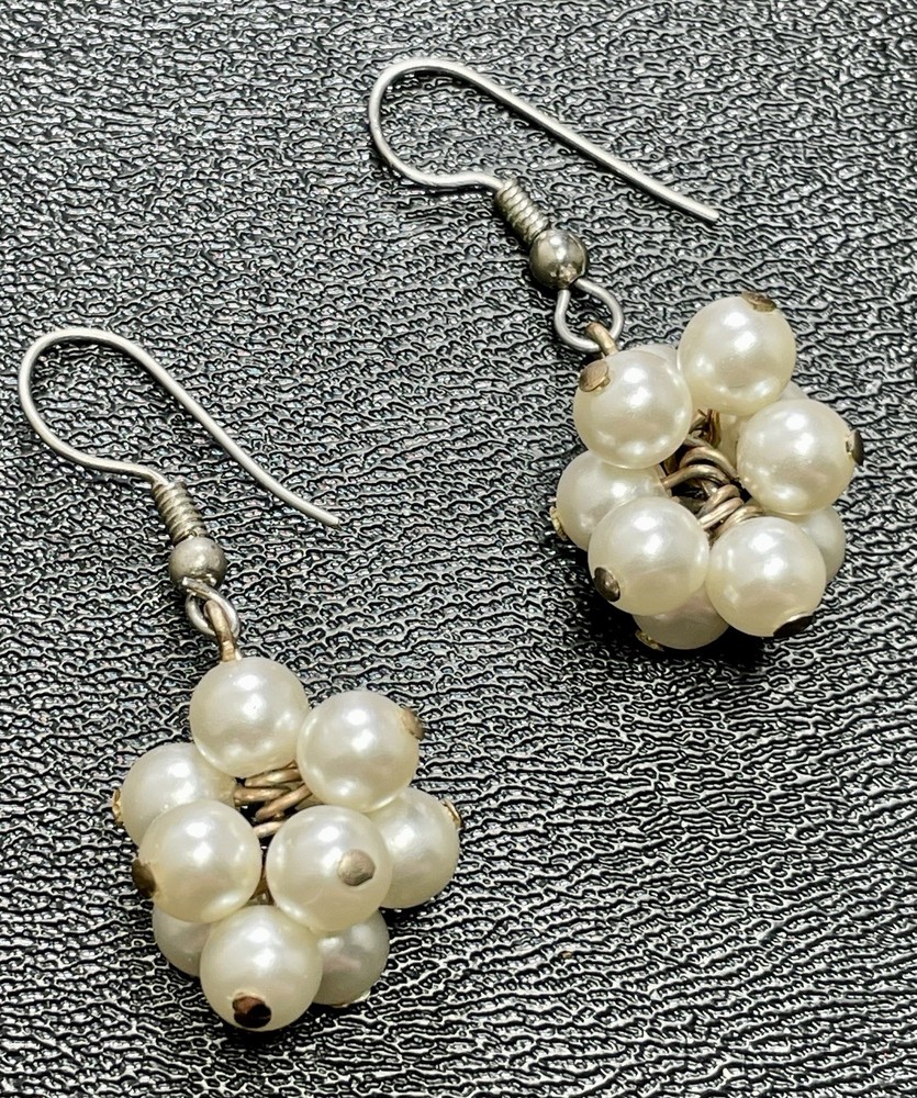 Vintage 1.5” Faux Pearl Cluster Beaded Dangle Earrings