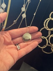 Jewelry lot Gold Tone Estate Finds Vtg To Now Necklaces Chains Bracelets Fashion
