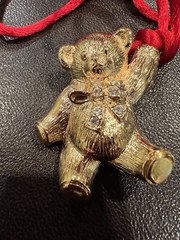 Vintage AVON Heavy Teddy Bear Brooch/Pendant Clear Rhinestone Bow Red Cord
