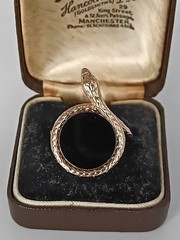 Vintage 1990-s 14 Ct Rolled Gold Black Onyx Ring Size UK O US 7 – Hallmarked!