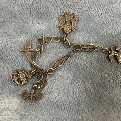 Vintage US Military Sweetheart Charm Bracelet Marked Sterling, 5 Charms 8.79gram