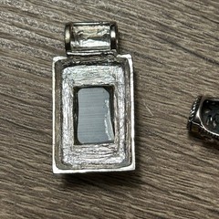 Vintage Silver Tone Metal Coil Choker w/3 Individual Slide on Pendants