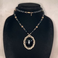 1928 Ornate Black Pendant Beaded Necklace