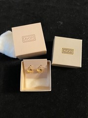 AVON VINTAGE 1984 TEXTURED KNOT CLIP EARRINGS NIB