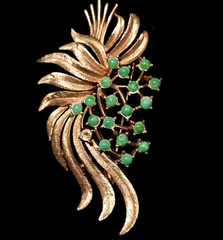 Vintage Crown Trifari Gold Faux Jade Bead Spray Brooch Pin 1960s