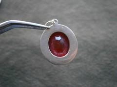 United States Army Vintage Silvertone & Red Stone Bracelet Charm Pendant 3.3g