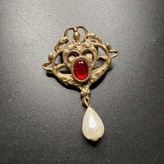 Vtg Victorian Reproduction Costume PIN BROOCH ~ CABOCHON GLASS FAUX PEARL