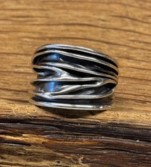Vintage artisan ring 925 Sterling silver