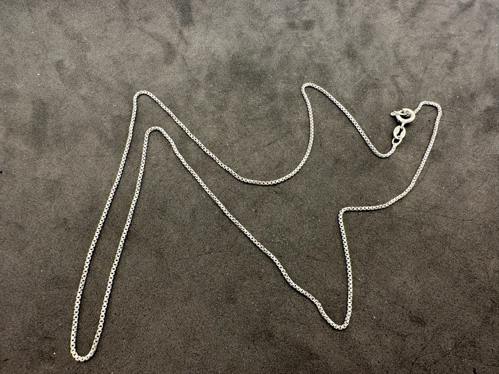 2.97g Vintage Sterling Silver 925 Box Chain Necklace 21 in