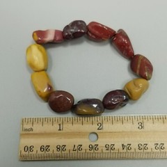 Vintage Red Yellow Stone Beaded Set 16 Inch Necklace Stretch Bracelet