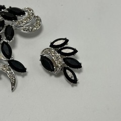 Vintage Sarah Coventry Brooch And Earrings Retro MCM