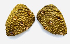 JEFF LIEB 80S VTG LARGE GOLD TONE ROPE RHINESTONE 3D CHUNKY EARRINGS- READ