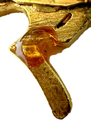 Vintage Australian Opal Kangaroo Brooch Gold Tone Black Enamel Souvenir Pin 1.5″