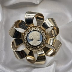 Vintage Unsigned Cameo Brooch Rhinestone Goldtone Flower Ribbon