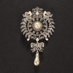 Antique Flower Brooch Butterfly Brooches Retro Pin Clothing Accessories Corsage