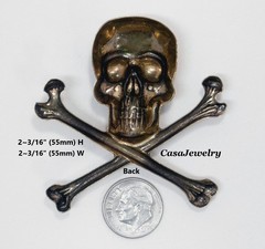 #2077 X-LARGE ANTIQUED GOLD SKULL + CROSS BONES COMPONENT – 1 Pc Lot