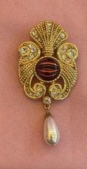 Vintage Jeff Lieb Gold Clear Crystal Pearl Cabochon Purple Stone 4” Brooch Pin