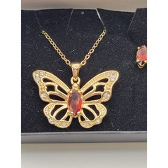 Garnet Butterfly Pendant Necklace Stud Earrings Set Goldtone Crystal Rhinestones