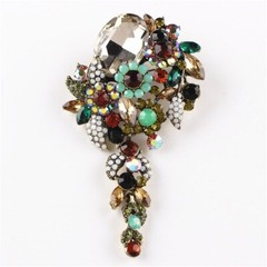 Luxury Rhinestone Brooch Fashion Crystal Pendant Corsage Accessories Brooch