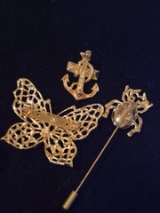 6 Pc Gold Tone Brooch & Stick Pin Lot Butterfly Anchor Spider Rhinestone