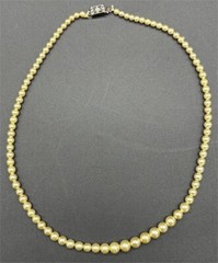 Vintage 17-Inch Beautiful Pearl Necklace – Classic Elegance for Any Occasion