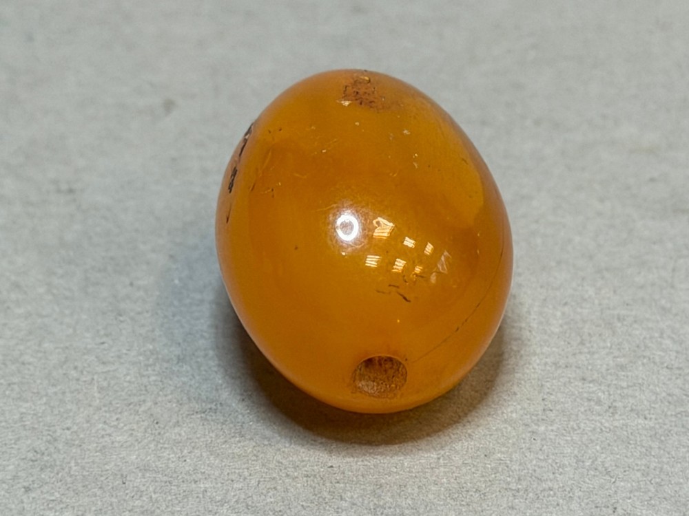 NATURAL OLD ANTIQUE YELLOW BUTTERSCOTCH BALTIC AMBER BEAD 4,2 gr