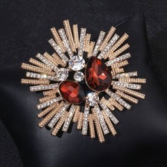 Vintage Crystal Flower Brooch Jewelry Zircon Brooches for Women Accessories