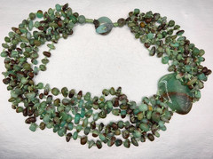 Vtg Sajen Chrysoprase Australia Green Jade Multi strand Beaded Necklace 19″