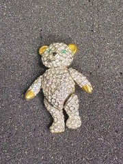 Vintage Swarovski Crystal Teddy Bear Brooch Articulated Pave Figural 1.5″ Pin