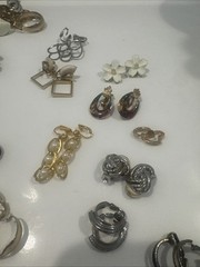 Vtg Earrings Lot Clip On Back 26 Pairs Nice Assortment And Multiple Singles