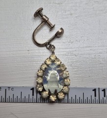1950s Opaline Glass Intaglio Pagoda Design Demi-Parure Necklace Earrings Set