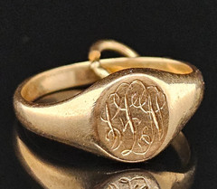 14K Gold INITIAL SIGNET Ring Charm Engraved Initials Monogram Crest Size 3 Child