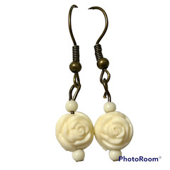 Vintage White Cream Rose Bud Flower Earrings Gold Tone Plated Carved Beads