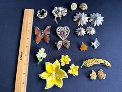 21 -pc Vintage Lot of Rhinestone & Other Brooches and some Matching Earrings